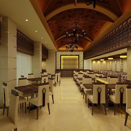Brijwasi Royal Hotel Mathura Kültér fotó