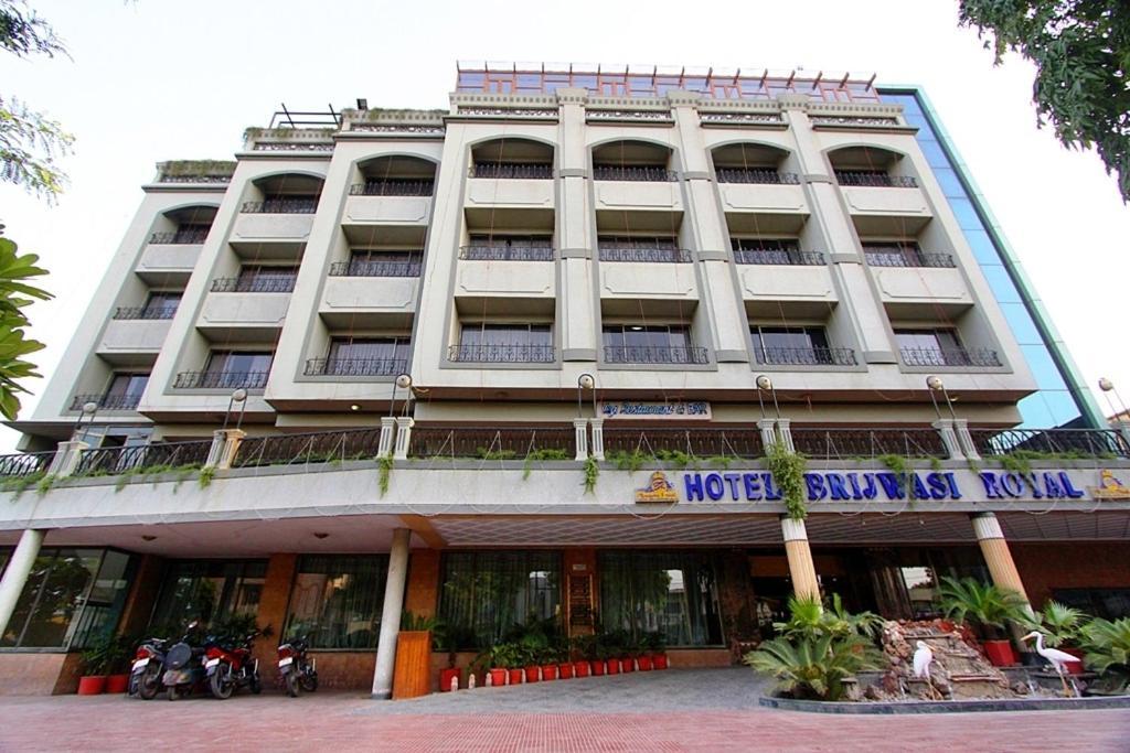 Brijwasi Royal Hotel Mathura Kültér fotó